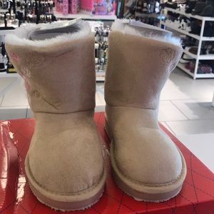 Kids boots